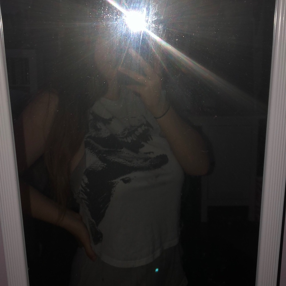 Muscle tee semi cropped dinosaur shirt